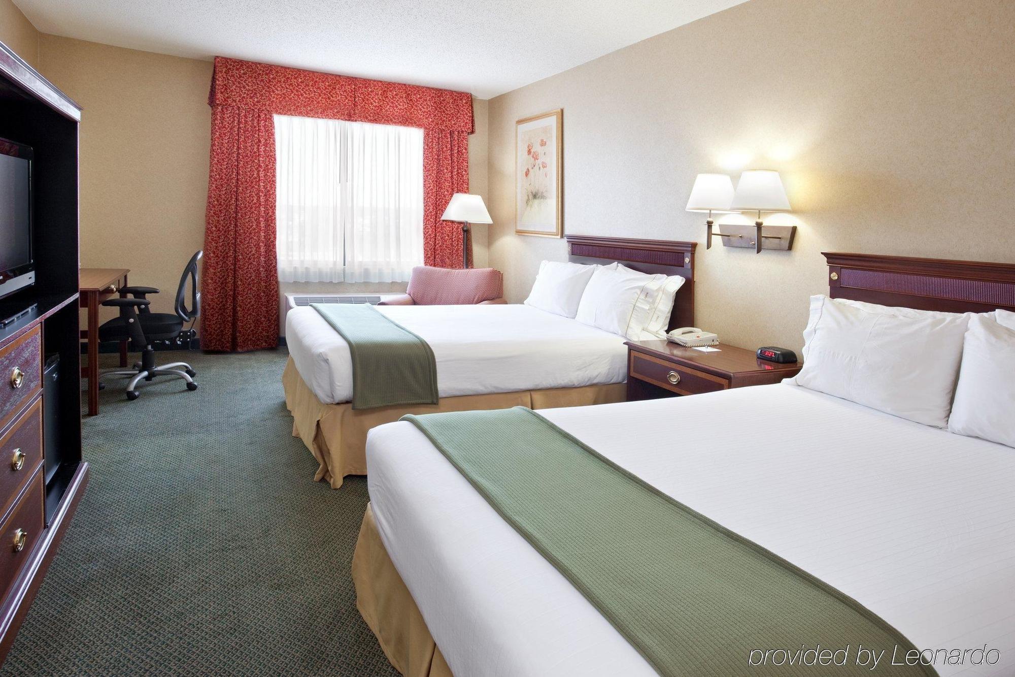 Holiday Inn Express Hotel & Suites Columbus Airport, An Ihg Hotel Gahanna Room photo